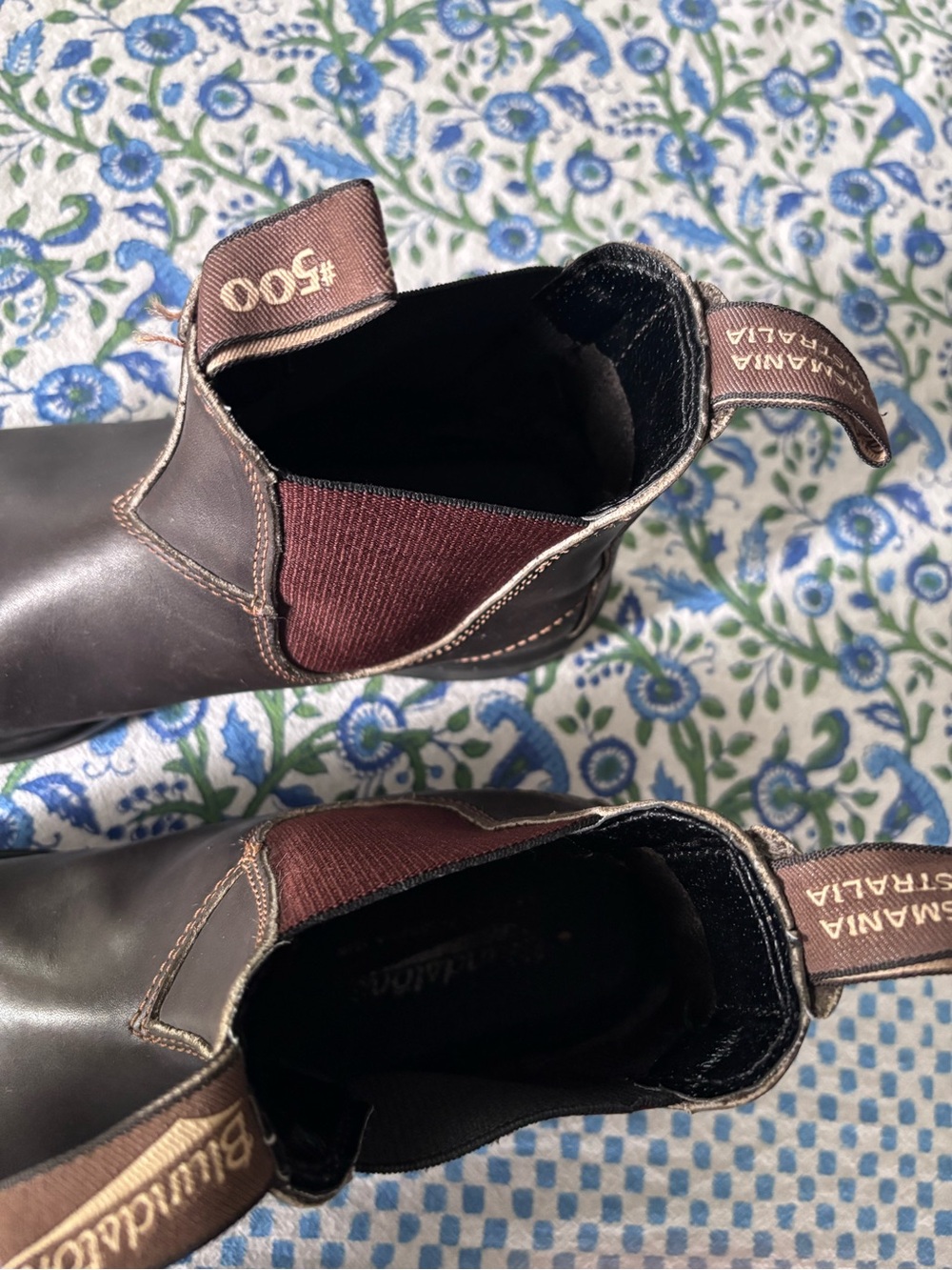Blundstone Brown Chelsea Slip-On Boots - Picture 5 of 11